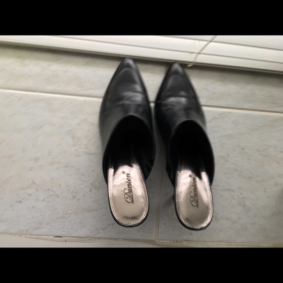 Shoes - Picture 11 of 14